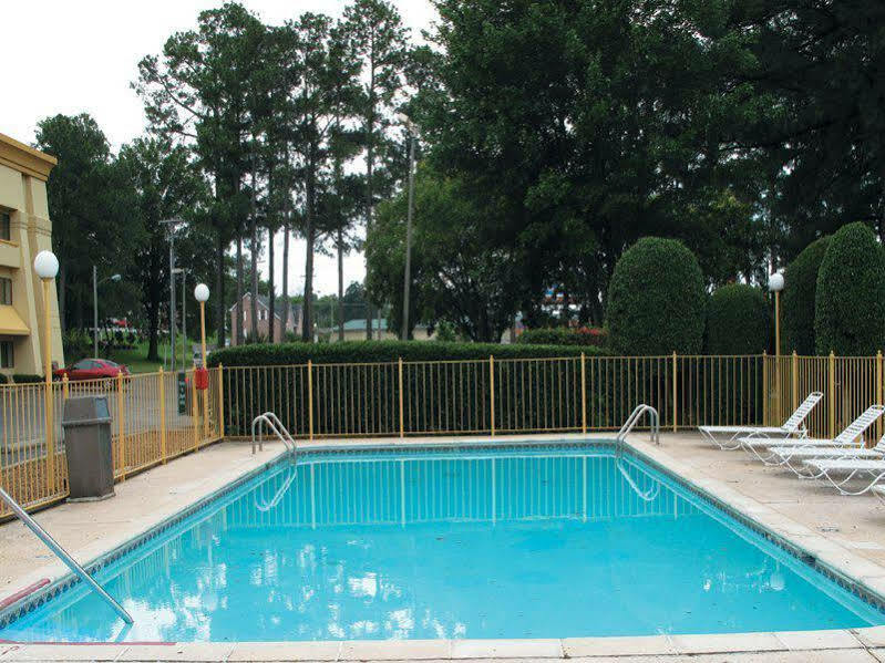 La Quinta By Wyndham Jackson Hotel Bagian luar foto